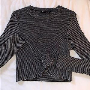 Trendy Cropped Long Sleeve